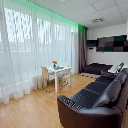 Zlatarooms 401 Apartament Warszawa